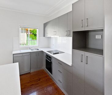 Lovely Family Home - Photo 5