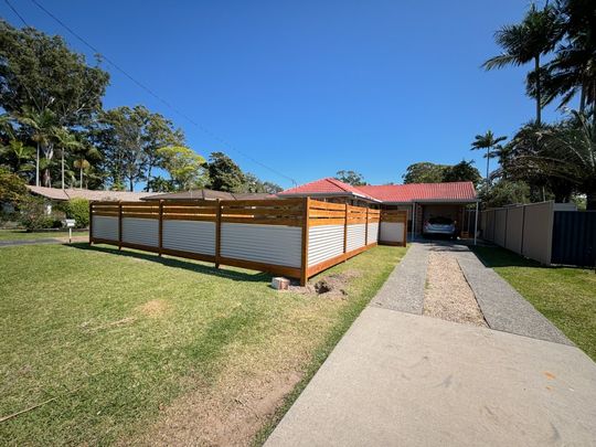 Emerald Beach, 4 Beacon Crescent - Photo 1