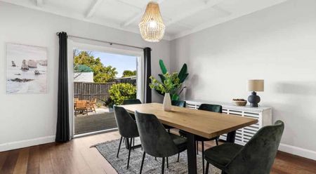 15 Taradale Road, Taradale, Napier - Photo 3