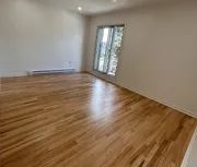1 room apartment of 55m² in Montreal - Photo 2