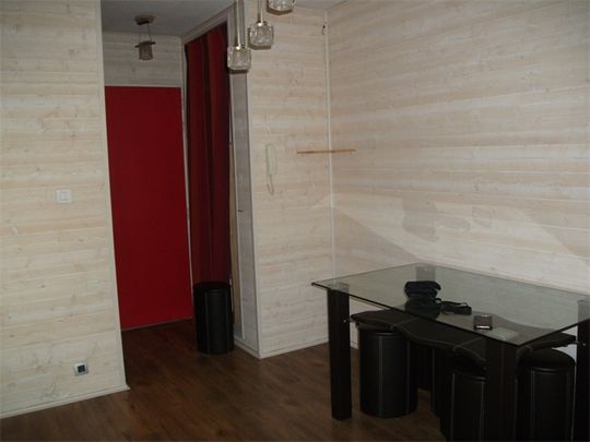 Location Appartement 2 pièces 27m² - Photo 1