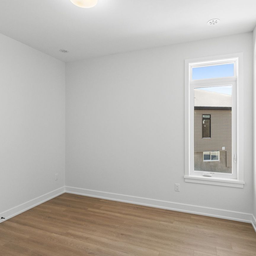 For Lease - 1102 Moore Street Unit# 1, Brockville, Ontario - Photo 1