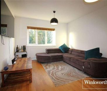 Thamesdale, London Colney, St. Albans, Hertfordshire, AL2 - Photo 1