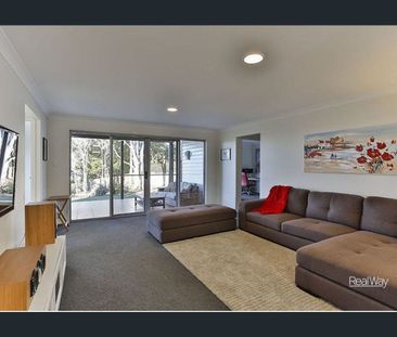 Spacious Two Story Home In Prince Henry Heights with Impeccable Vie... - Photo 3