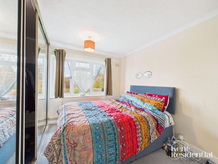 2 bedroom flat to rent - Photo 3