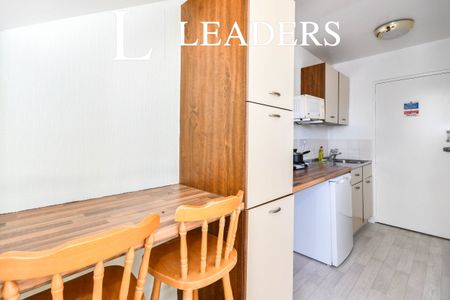 apartment to rent Grange Road, Bournemouth, BH6 - Photo 5