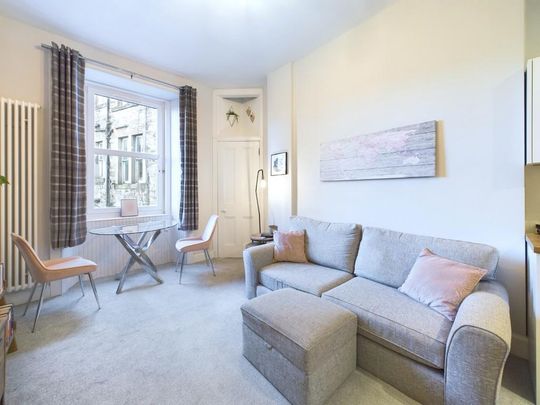 1 bedroom apartment to rent - Photo 1