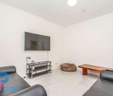 Abbey Road, Beeston, NG9 - Photo 2