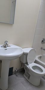 For Lease - 1731 Bayview Avenue Unit# 2, Toronto, Ontario - Photo 3