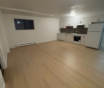 Blueridge Apartments - Photo 2