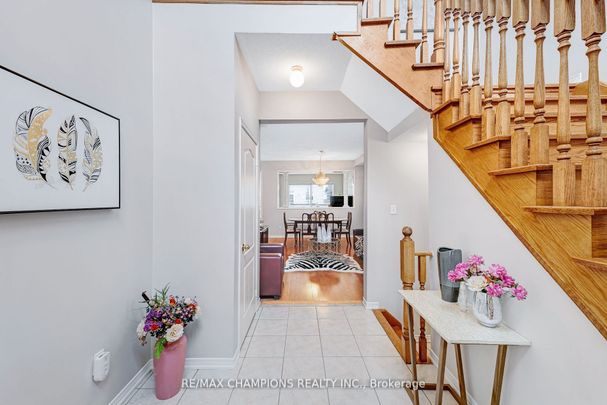 For Lease - 11 Cape Dorset Crescent, Brampton, Ontario - Photo 1