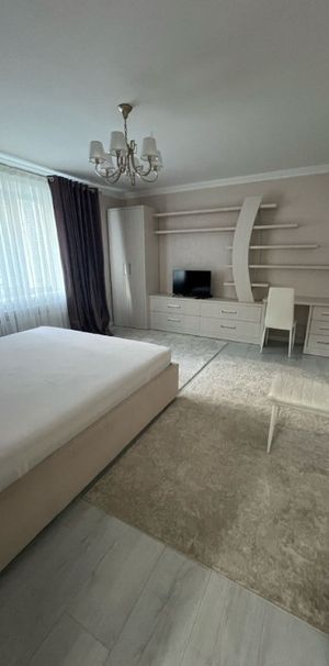 Garsoniera de inchiriat Calea Bucuresti - Fotografie 1