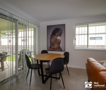 Modern Family Living - Photo 3