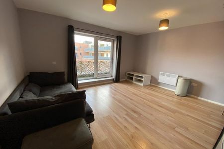 1 bedroom apartment to rent - Photo 2