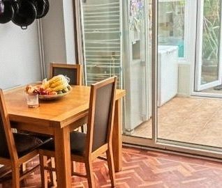 3 bedroom house to rent - Photo 2
