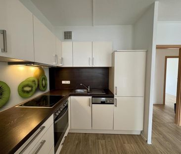 Geräumige 4-Raumwohnung mit Einbauküche - Photo 1