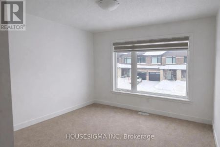 269 FINSBURY AVENUE - Photo 3