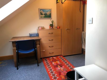 Johnny Ball Lane, Bristol - Photo 4