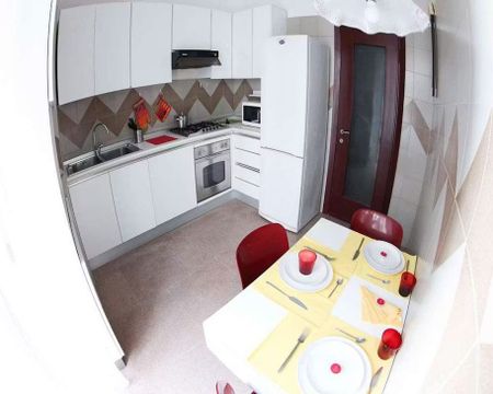 Via Angelo de Vincenti, Milan, Lombardy 20148 - Photo 3