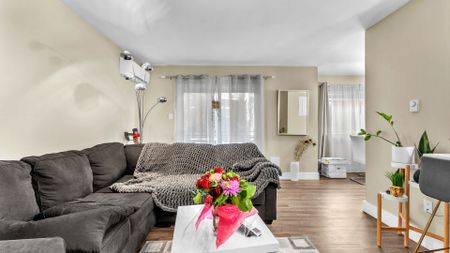For Lease - 104 Devonshire Avenue Unit# 101, London South, Ontario - Photo 3
