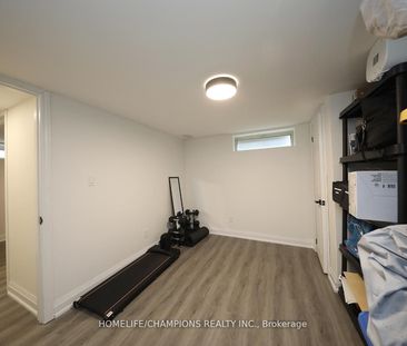 For Lease - 50 Fraserton Crescent, Toronto, Ontario - Photo 3