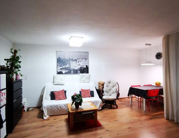 MITTEN IM LEBEN: 2 Zimmer attraktiv möbliert mit Balkon - Photo 1