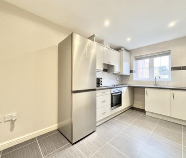 3 bedroom terraced house to rent - Photo 3