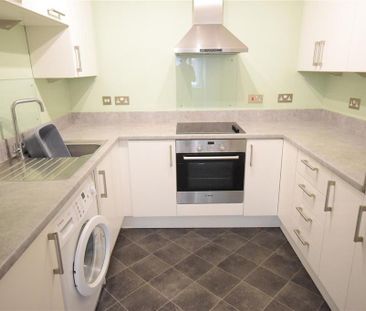 1 bedroom retirement property to rent - Photo 1