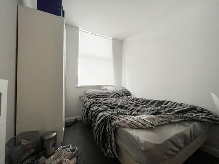 Rhymney Terrace, Cathays - Photo 3