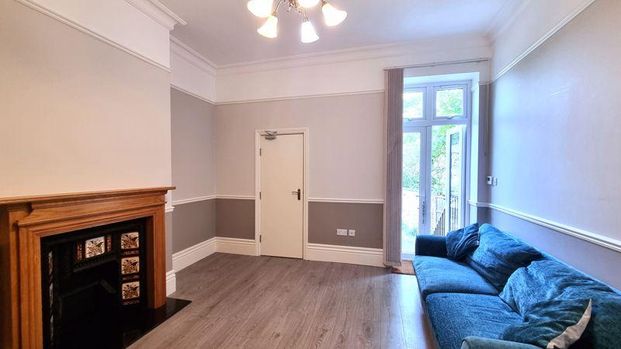 3 bedroom apartment to rent - Photo 1