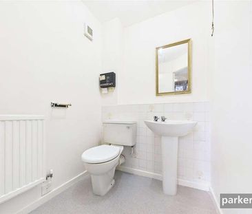 Lidstone Close, Lower Earley, Reading, Berkshire, RG6 - Photo 1