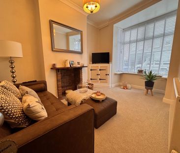 2 bedroom terraced house to rent - Photo 2