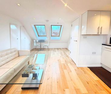 Jubilee Road, Perivale, Greenford, UB6 7HZ - Photo 3