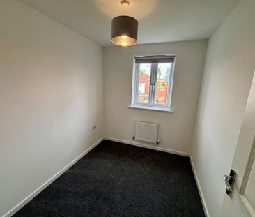4 bedroom detached house to rent - Photo 6