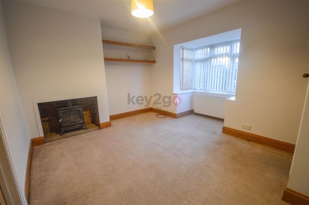 Manor Road, Killamarsh, S21 - Photo 1