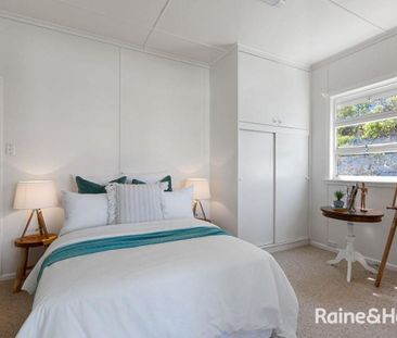 ENJOY THE WATER VIEWS - Photo 5