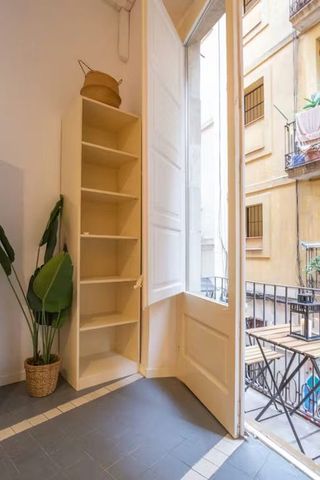 Carrer dels Assaonadors, Barcelona, Catalonia 08003 - Photo 5