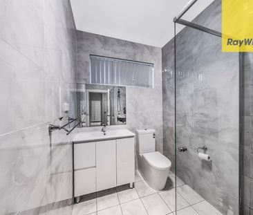 Modern 3-Bedroom Home in prime location - Photo 6