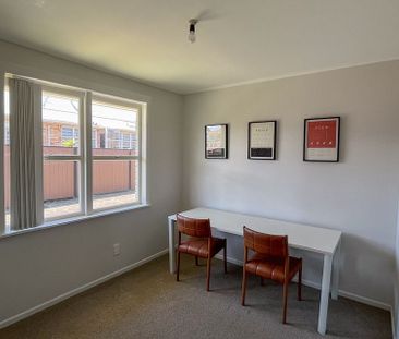Charming 2 Bedroom Unit with Deck in New Windsor - Photo 5