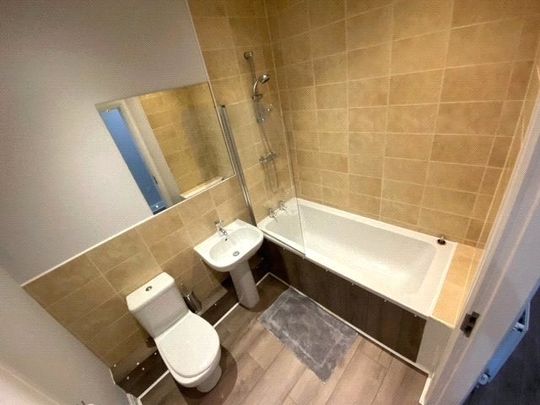 Bacara Court, 6-8 Charlton Dirve, Sale, Manchester, M33 2BJ - Photo 1