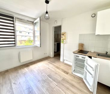 Location Appartement 1 pièce 14m² VILLENEUVE D ASCQ 59491 - Photo 2