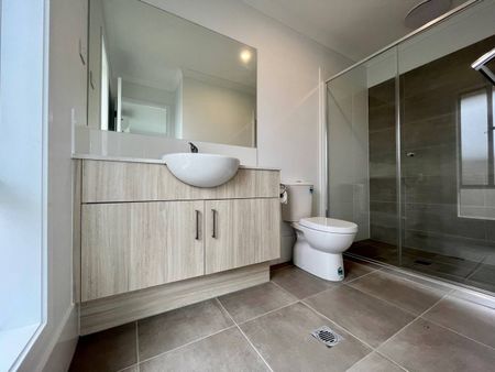 MODERN DUPLEX IN KOOLHAN - Photo 5