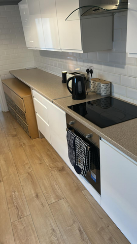 1 bedroom in a house share to rent - Photo 5