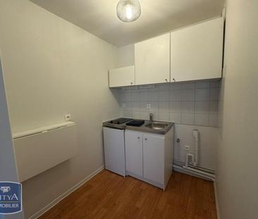 Location Appartement 1 pièce 28m² LILLE 59000 - Photo 2
