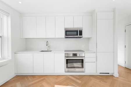 Condo for rent, Montréal (Outremont) - Photo 2