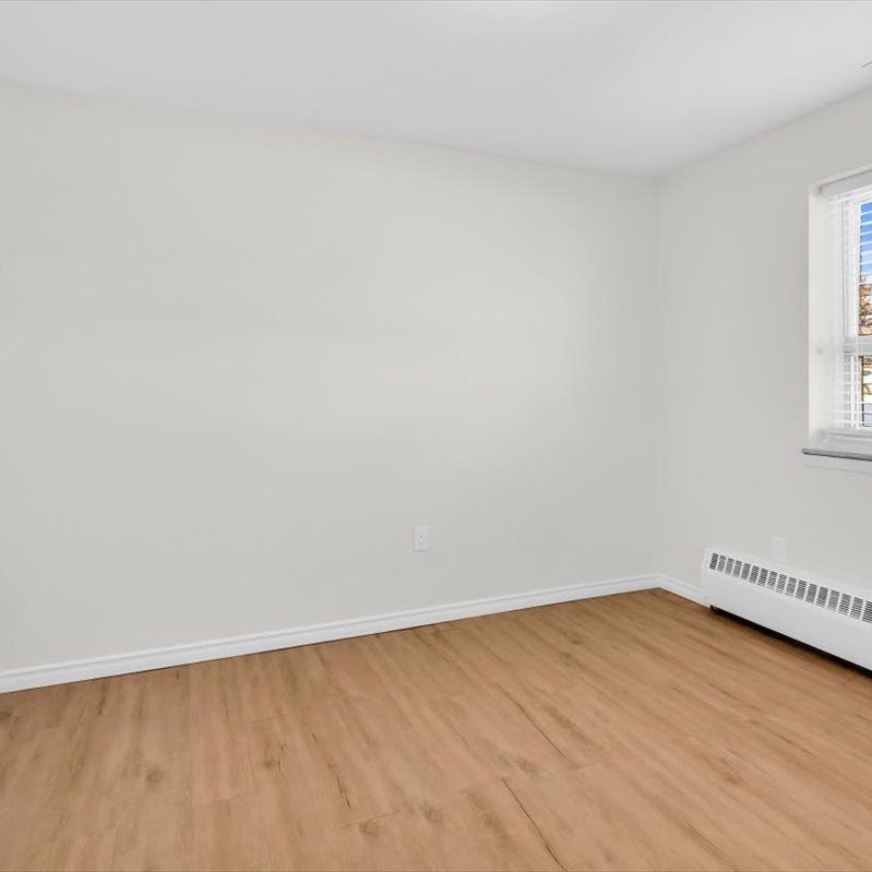 For Lease - 16 William Street Unit# 101, Caledon, Ontario - Photo 1