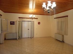 Μονοκατοικία για ενοικίαση - Σικυώνα, - Φωτογραφία 1