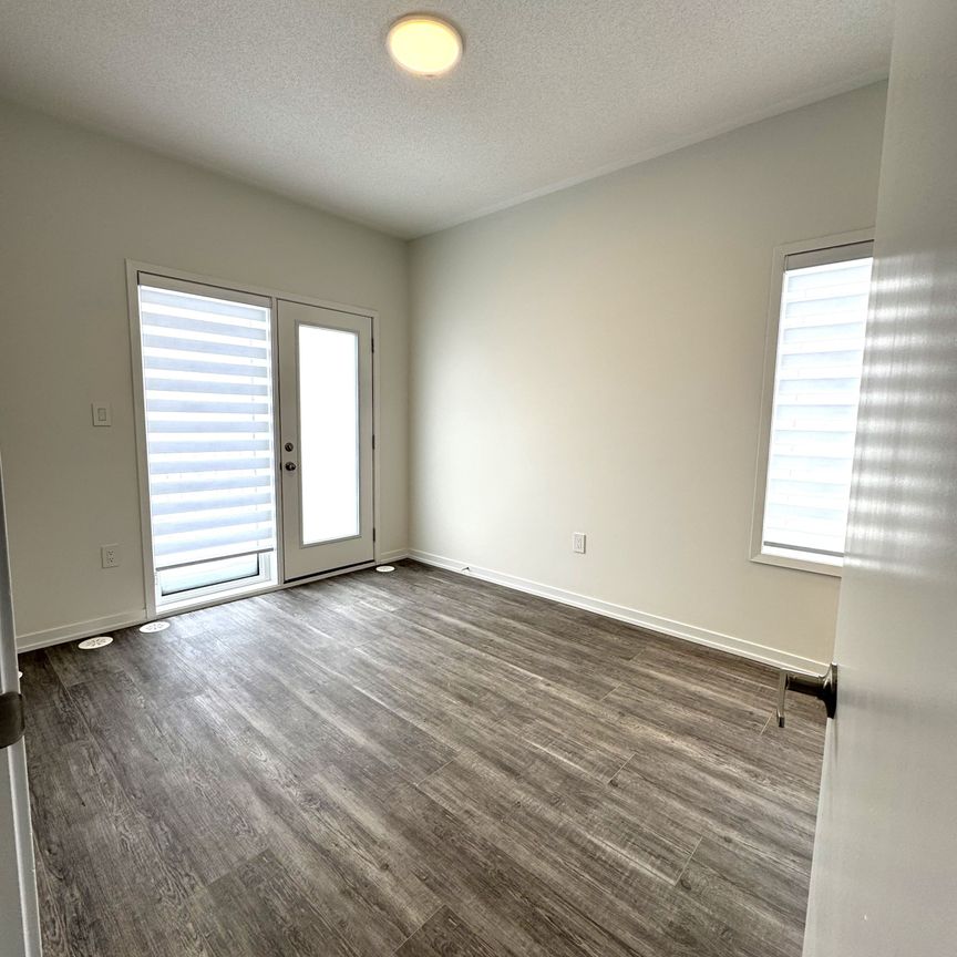 For Lease - 28 Matawin Lane, Richmond Hill, Ontario - Photo 1