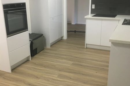 2 Bedroom Unit In Prime Location - Photo 4