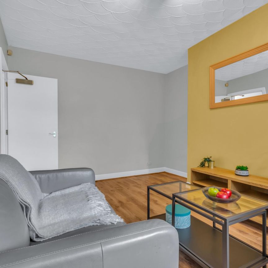 240 VINERY ROAD Leeds - LS4 2LA - Photo 1